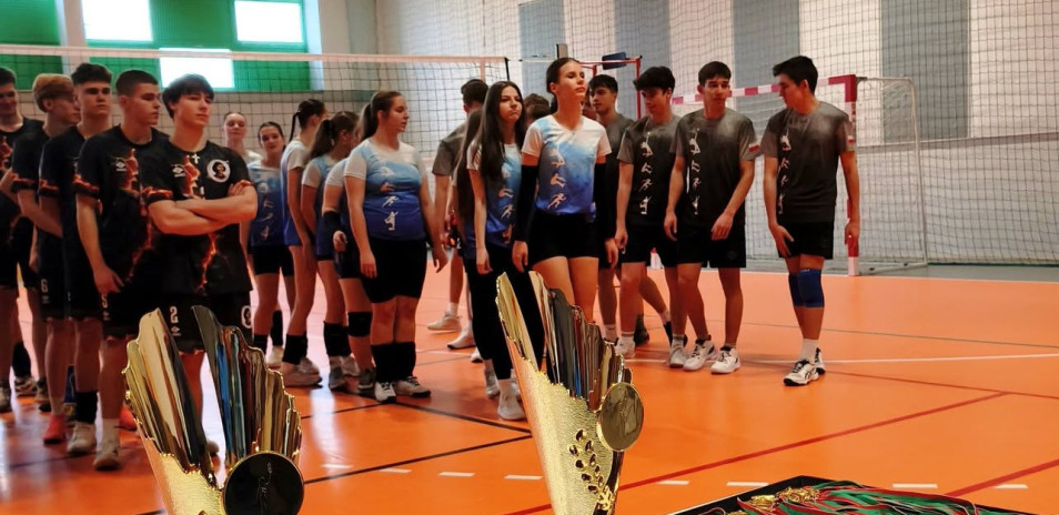  Powiatowy Turniej Siatkarski o puchar Starosty Gliwickiego.